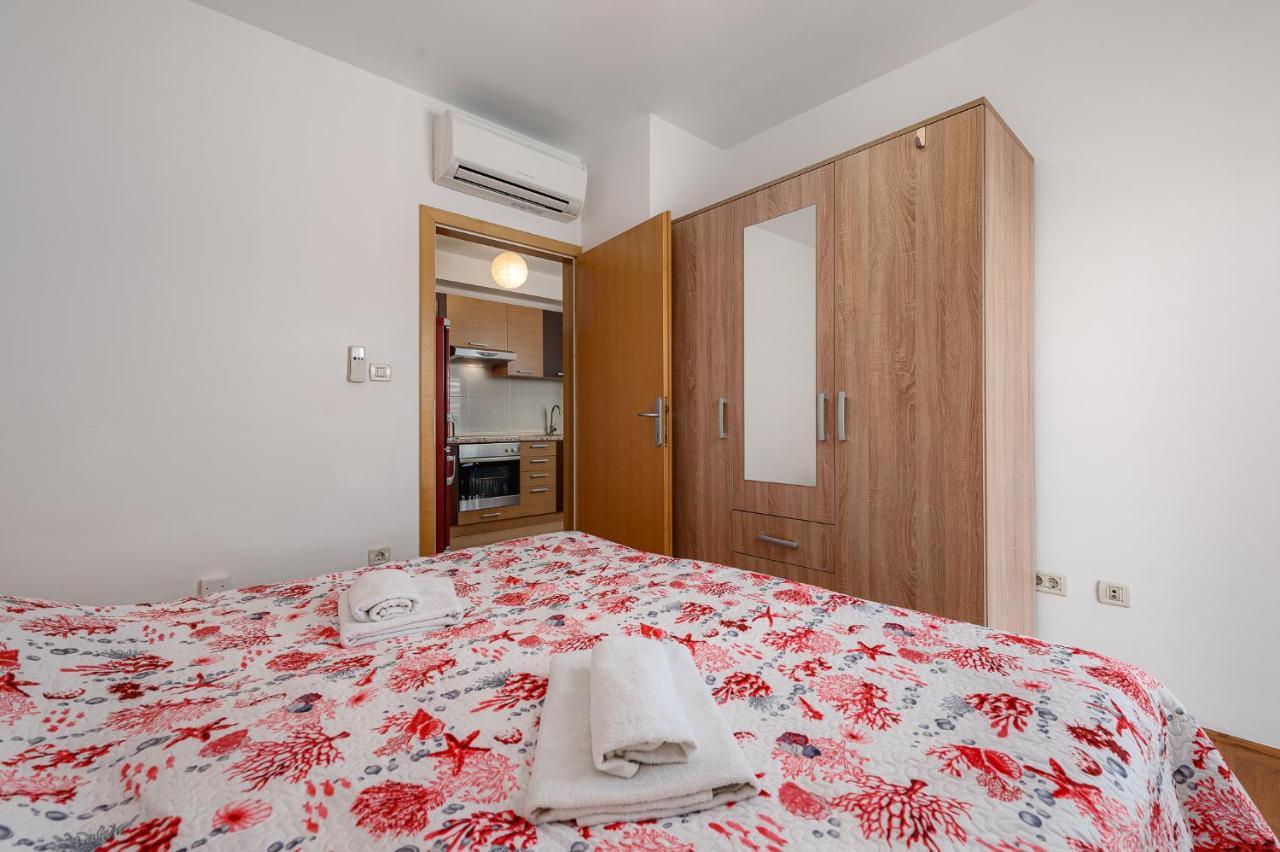 Apartment Ares 14 - Umag Center Eksteriør bilde
